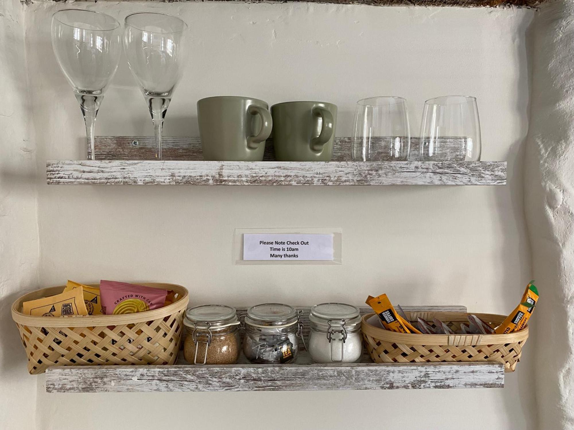 The Ivy Barn Holbeton Hotel Ngoại thất bức ảnh
